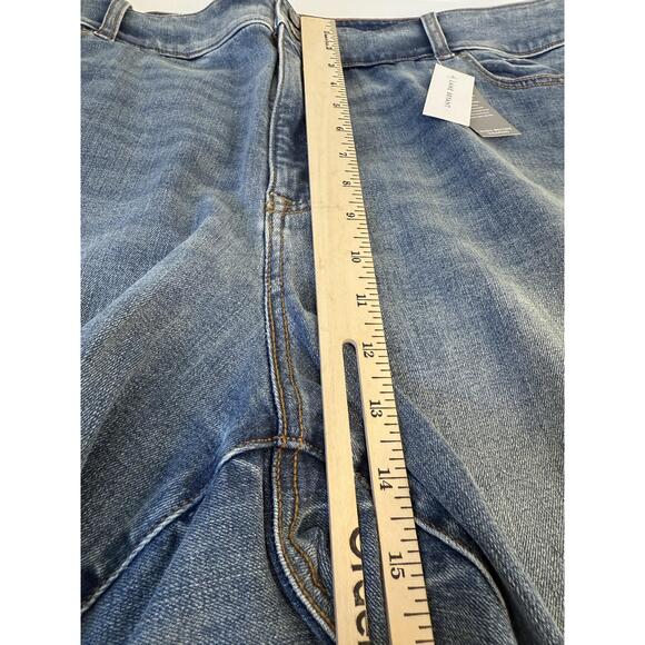 NWT Lane Bryant Womens Light Wash High Waist Skinny Fit Straight Leg Jeans 26 - Picture 11 of 13